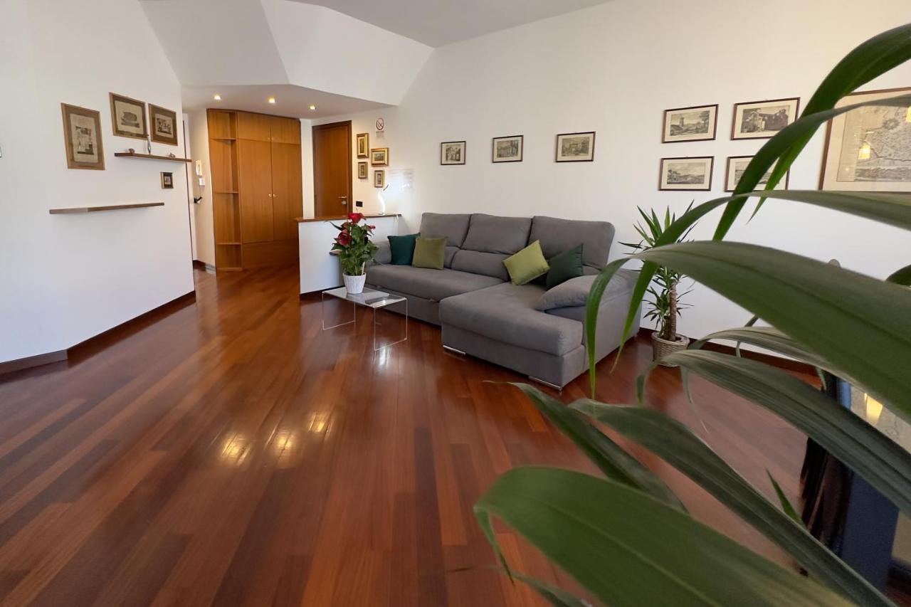 Emeraldway - Bellissimo Appartamento in zona Sempione-Tre Torri Milano Esterno foto